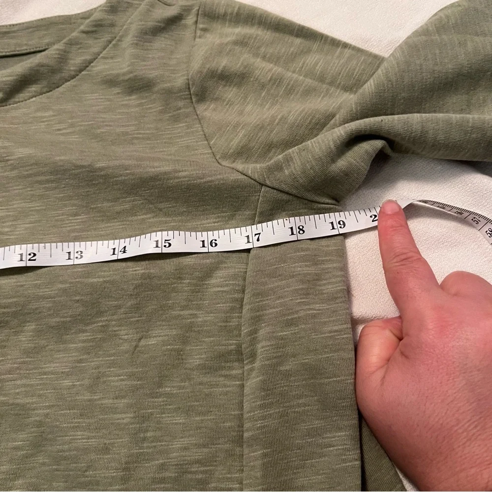 - J. Jill cotton blend pullover sweatshirt kangaroo pockets. - Picture 13 of 14